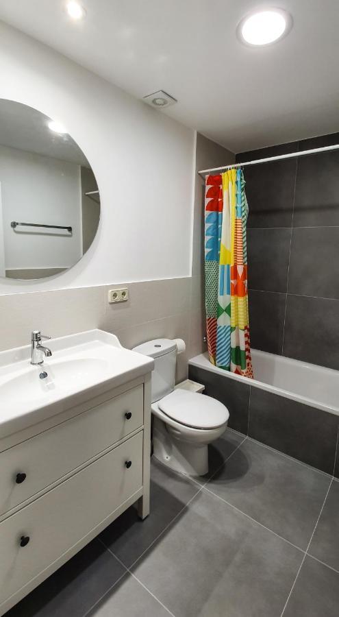 דירות פמפלונה At Compania 100 M2 2 Wc מראה חיצוני תמונה